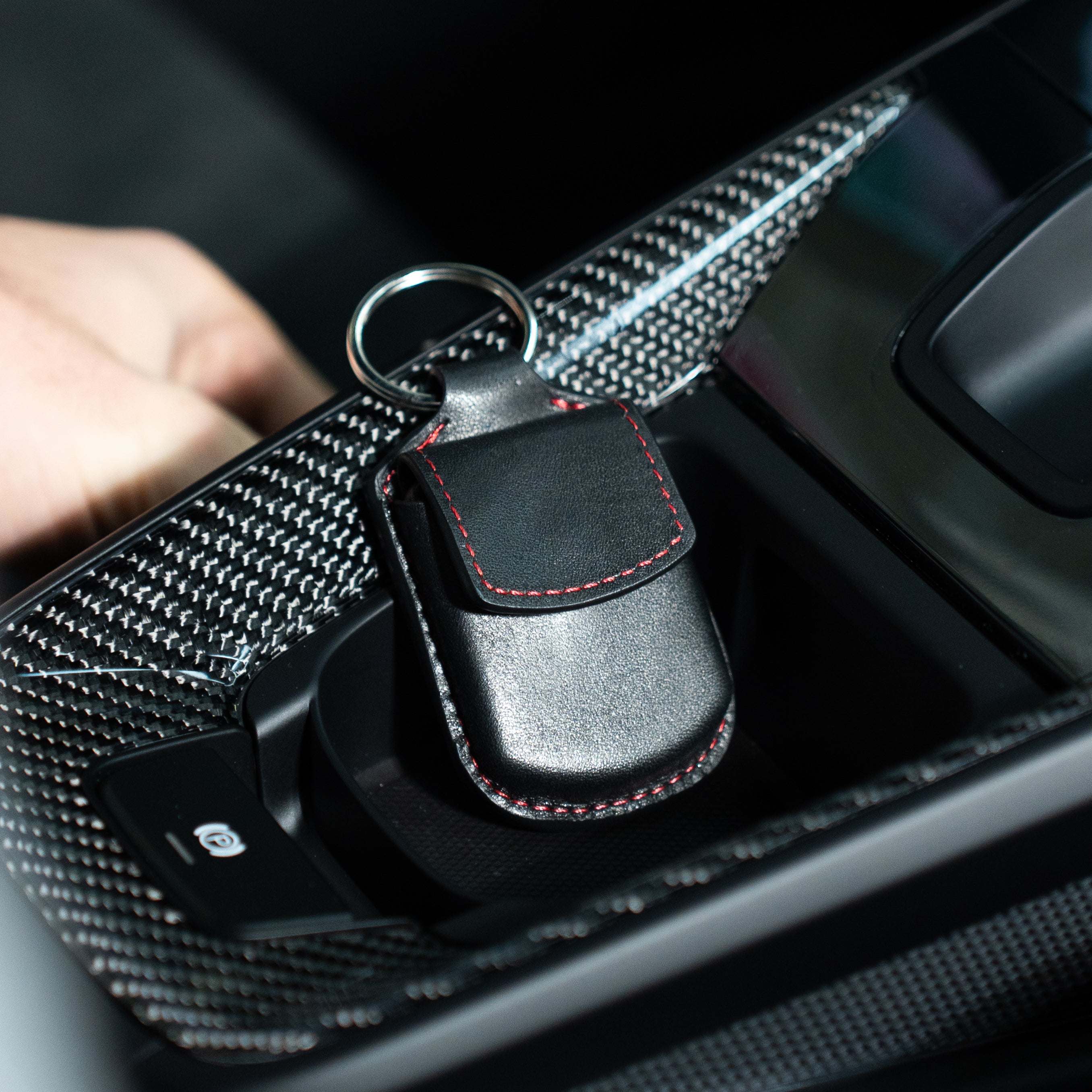 Hold My Tracker Porsche Tracker Fob Holder Keyring